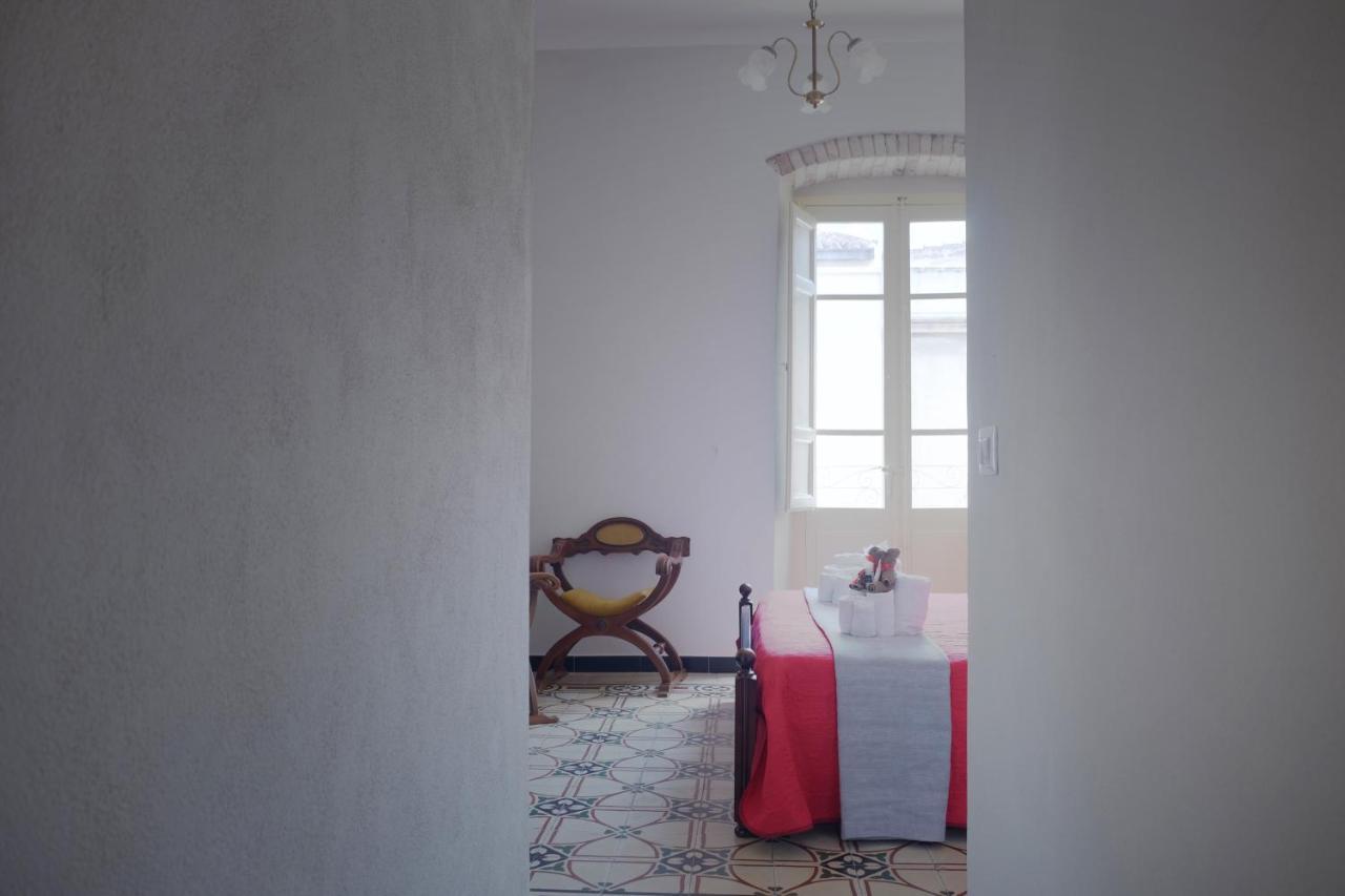 SantʼAntìoco Domo Sa Barra B&B 외부 사진
