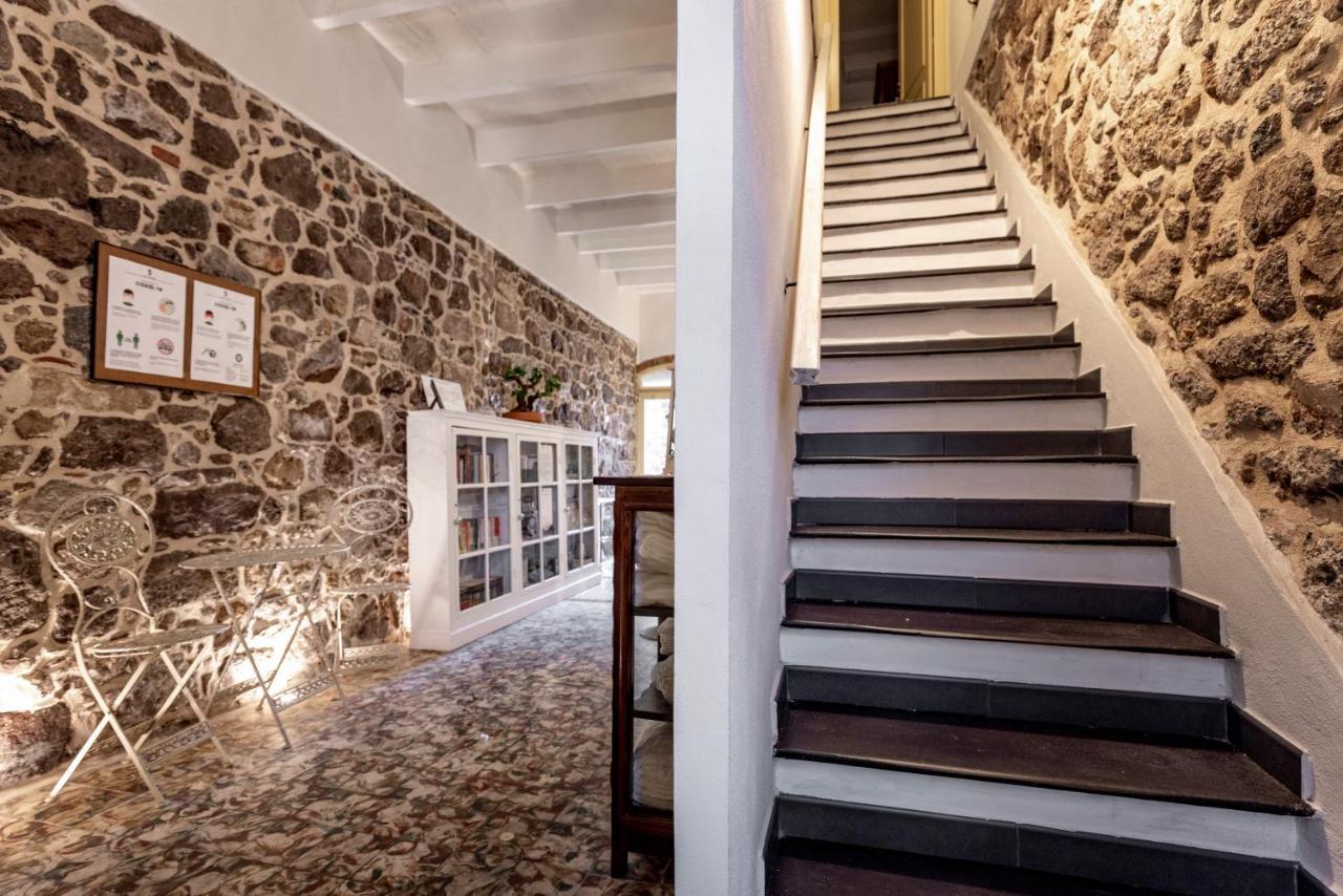 SantʼAntìoco Domo Sa Barra B&B 외부 사진