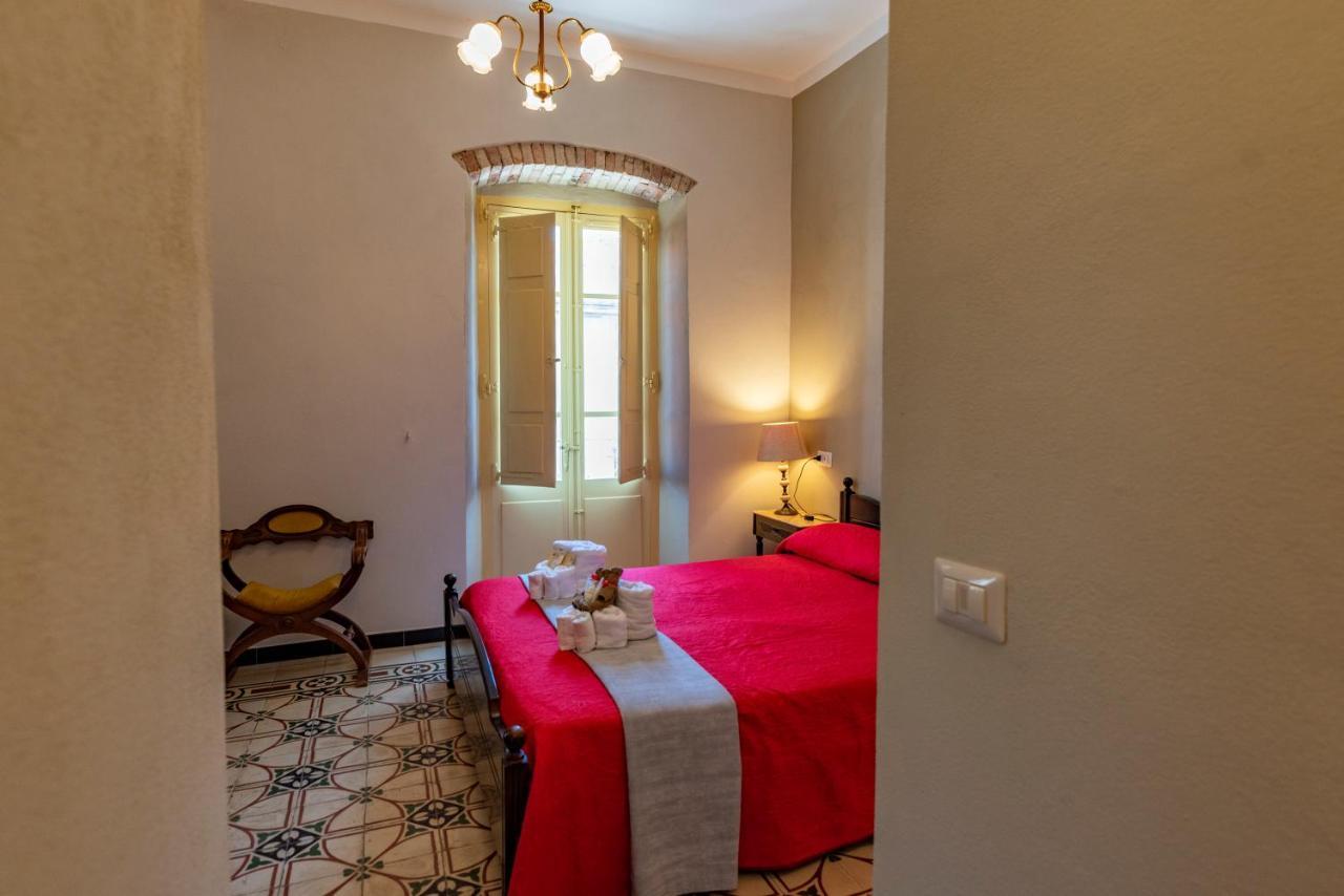 SantʼAntìoco Domo Sa Barra B&B 외부 사진
